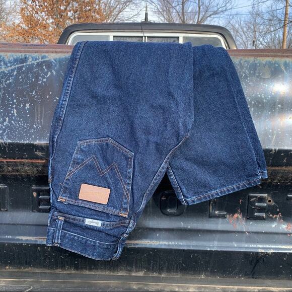 Vintage Wrangler high rise wedgie taper ankle Jean 7/8x34 - Picture 1 of 5